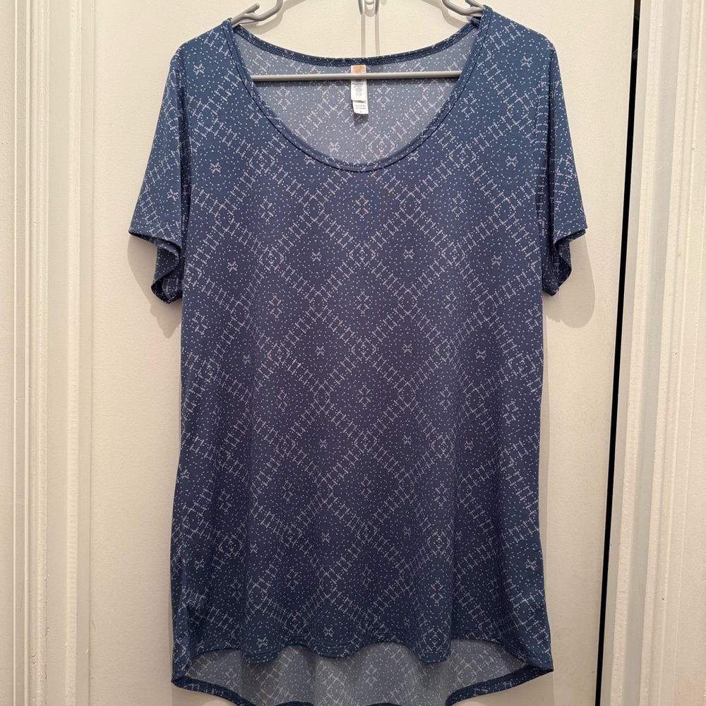 Lularoe Classic Tee: Blue Short Sleeve Scoop Neck Women's Top
